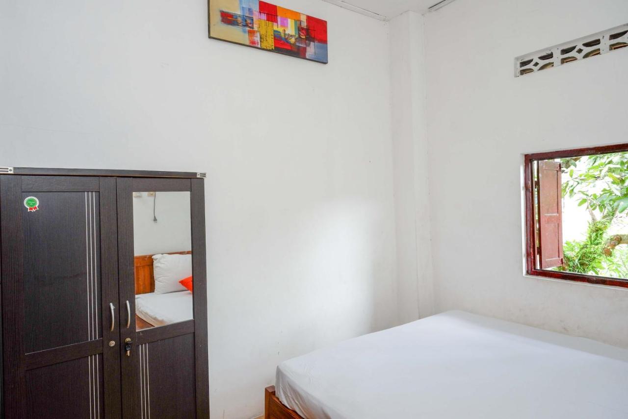 Koolkost Syariah Near Malioboro Area Hostel Jogjakarta Buitenkant foto