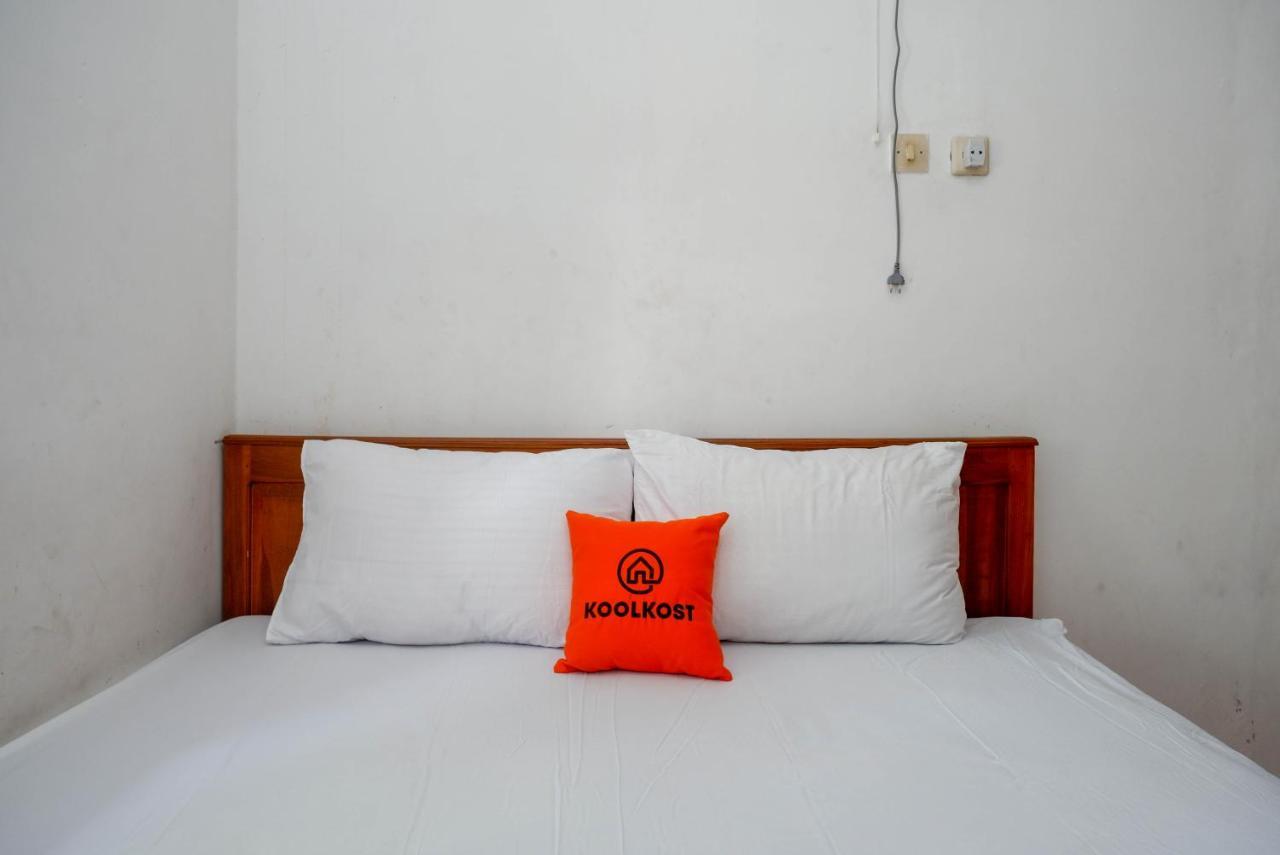 Koolkost Syariah Near Malioboro Area Hostel Jogjakarta Buitenkant foto